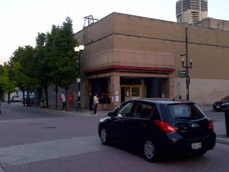 #H24 Gala - Outside Entrance