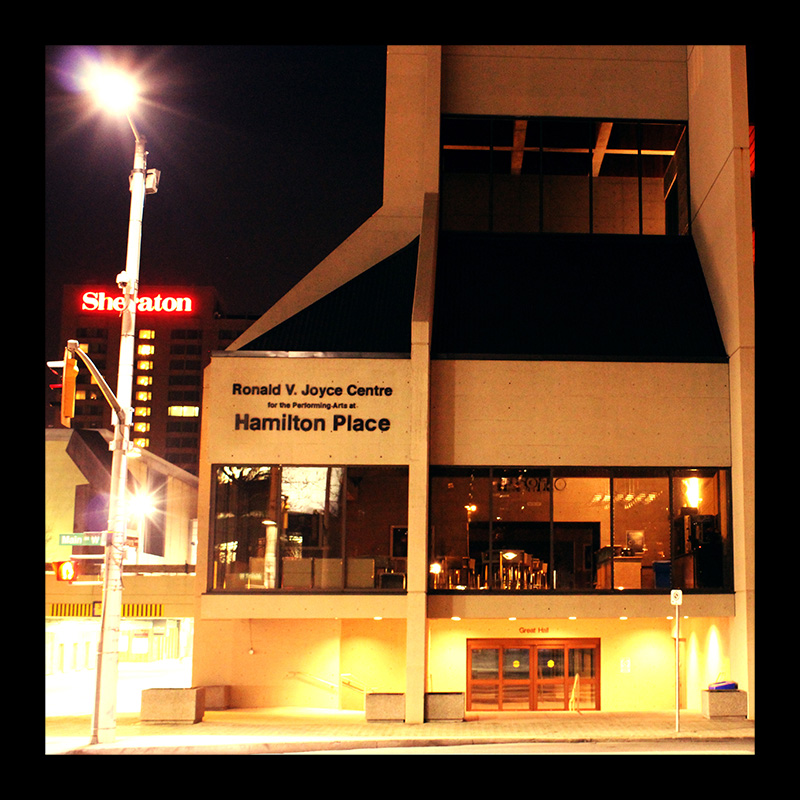 Great Hall, Hamilton (Ont). Photo by @erskinec